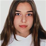 Graduada en Inglés y Español ofrece clases hasta segundo de bachillerato